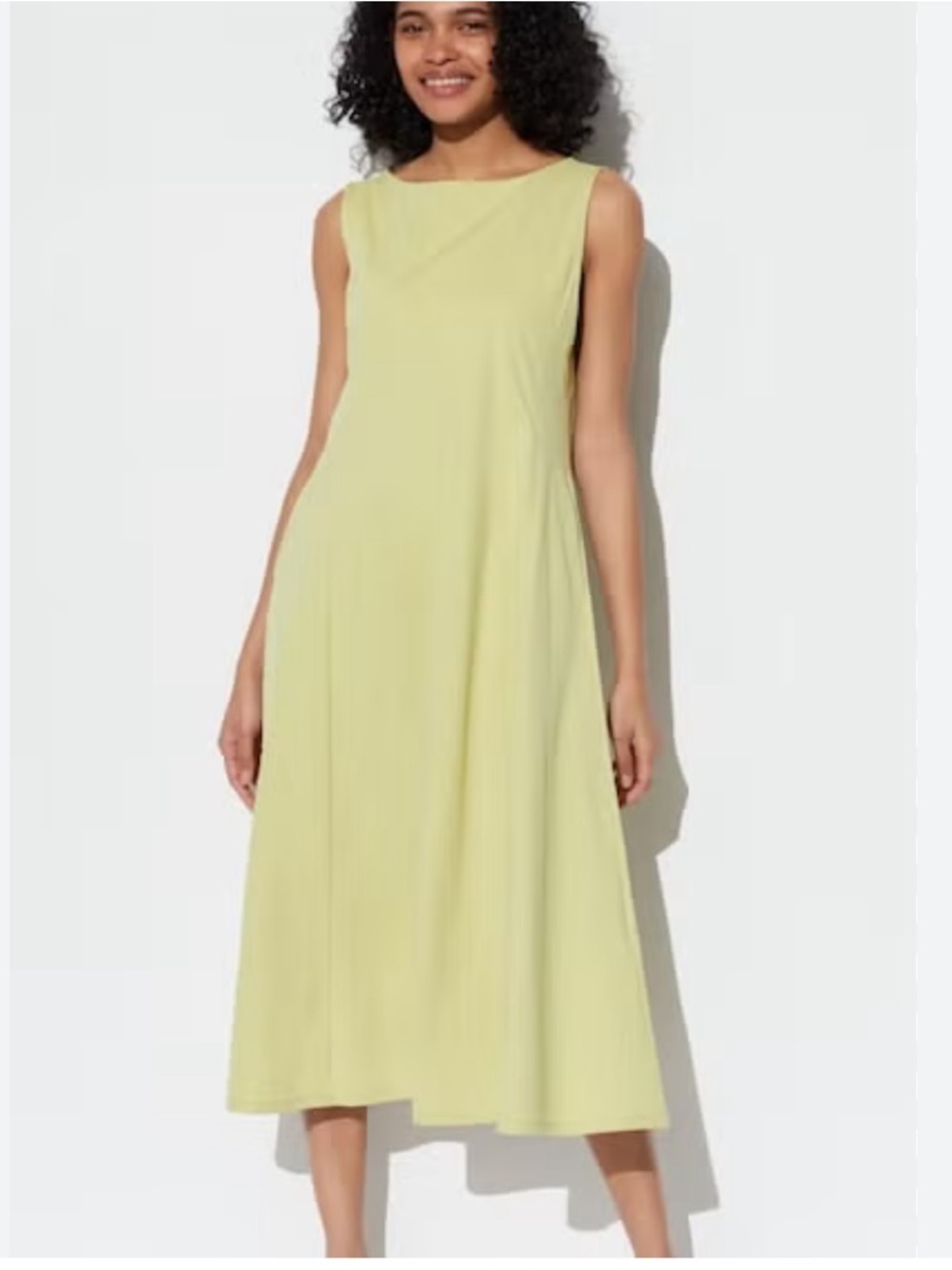UNIQLO Ultra Stretch AIRism Midi Dress Light Green Large Large Minimal Sporty